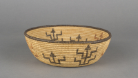 Chemehuevi%20artist%2C%20%3Cb%3E%3Ci%3E%20Basket%3C%2Fi%3E%3C%2Fb%3E%2C%20ca.%201920%2C%20willow%20and%20split%20willow%2C%20devil%27s%20claw%20seed%20pods%2C%20and%20yucca%20root%2C%20The%20Elizabeth%20Cole%20Butler%20Collection%2C%20no%20known%20copyright%20restrictions%2C%2091.95.50